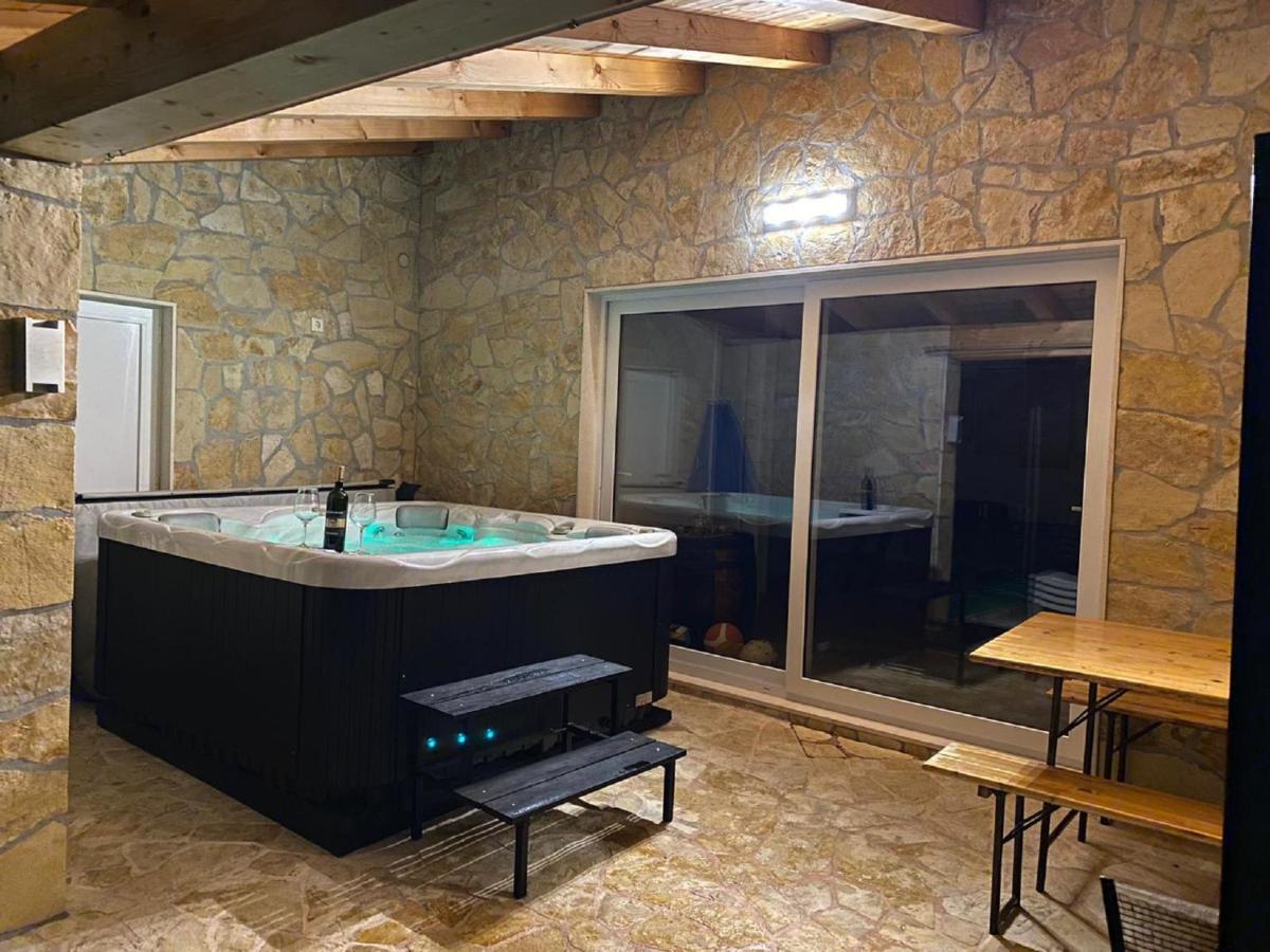 Villa Mateo With Private Pool Gruda Exterior foto