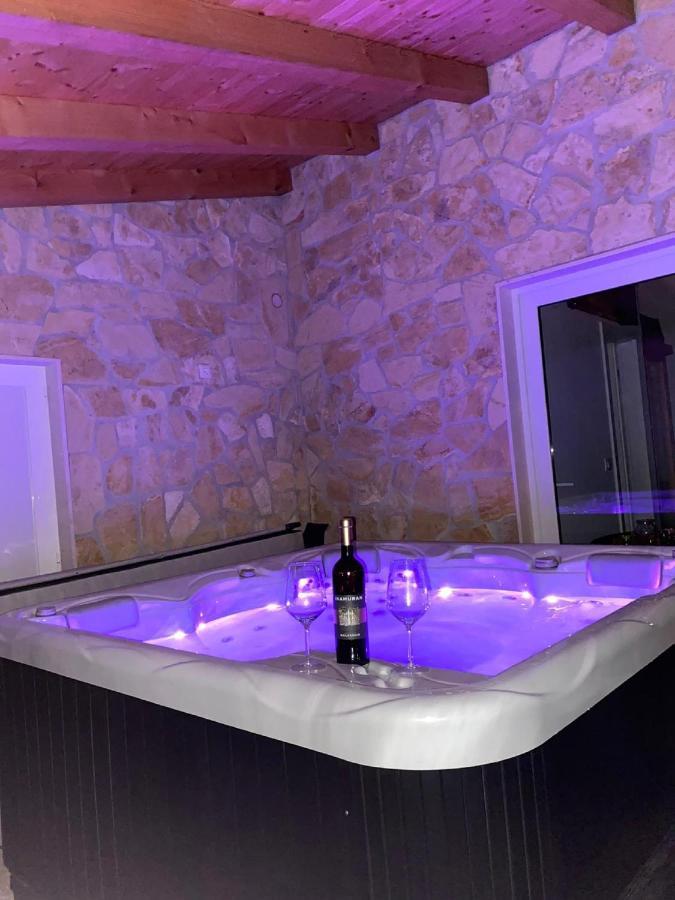 Villa Mateo With Private Pool Gruda Exterior foto